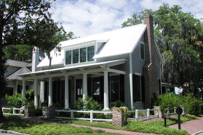 Lowcountry Cottage Photo Front